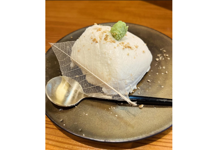 自家製　白胡麻豆腐